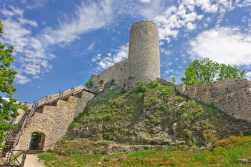 Fototapeta na wymiar Ancient Pilcza castle 13th century in Smolen, Poland