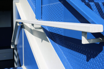 Obraz premium Rectangular steel tubing railing structure installed on wall.