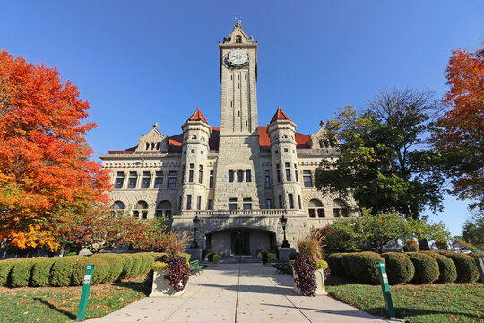 The Wood County Courthouse in Bowling Green Ohio is made of beautiful sandstone.