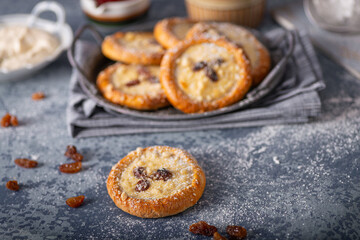Mini pies with jam
