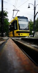 yellow tram from Poland © Paweł Żmich