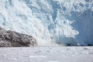 Foto auf Acrylglas Eqip Sermia-Gletscher kalbt mit einer lauten Eislawine (horizontal), Eqip Sermia, Grönland © Jens