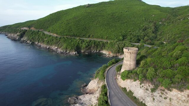 route de bord de mer et tour g&eacute;noise - Cap Corse Haute-Corse