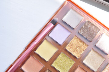 Pallets of shades for make up 