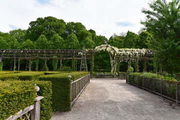 Frankreich - Chilleurs-aux-Bois - Château de Chamerolles - Schlosspark