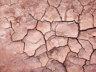 The ground has cracks in the top view for the background