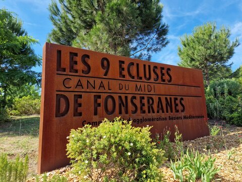 Les 9 &eacute;cluses de Fonseranes. Canal du midi
