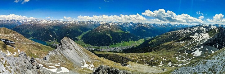 Schiahorn. Mountain high above Davos. Near the Weissfluhjoch Parsenn and Strelapass Schatzalp....