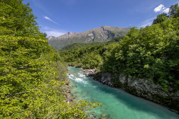 Fototapeta na wymiar Soca-Tal bei Kobarid in Slowenien