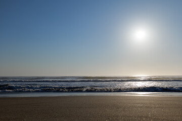 早朝の鹿島灘の風景　須田浜海岸　5月