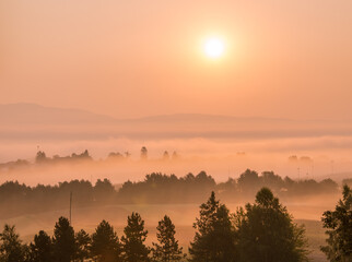 Obraz premium Scenic sunrise over the rural countryside of Slovenia