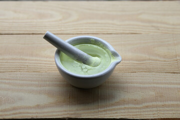 Hydrophobic particles of natural sulfur on the surface of the water in the form of a film - the process of flotation.