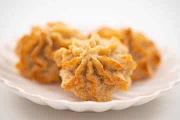 Fresh baked keto snickerdoodle cookies based on almond flour