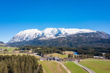 Grimming Berg im Ennstal in der Steiermark von Bad Mitterndorf aus gesehen.