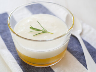 オレンジヨーグルトゼリー