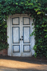 Fototapeta na wymiar The Door Carmel, CA 