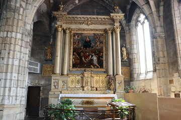 L'église Notre Dame, intérieur de l'église, ville de Montluçon, département de l'Allier, France