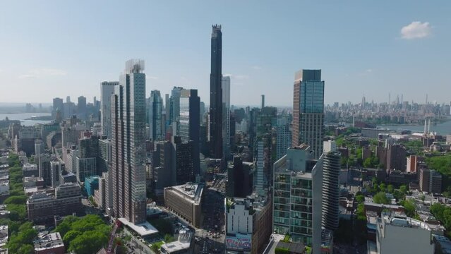 flying backwards shot of downtown Brooklyn