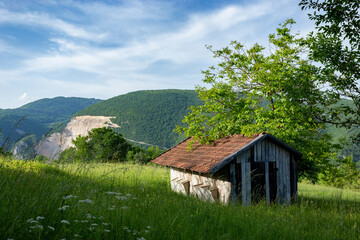 Fototapeta na wymiar Shed in the Balkan mountains. Bosnia and Herzegovina.