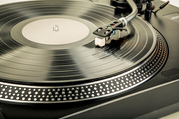 Classic turntable that plays music
