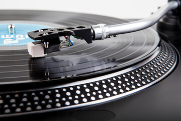 Classic turntable that plays music