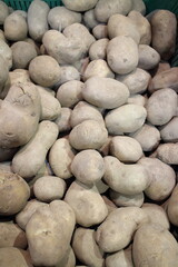 potatoes in the market on the counter