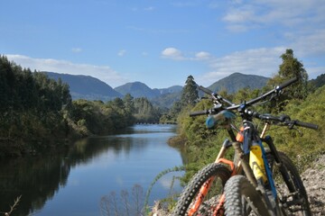 mountain bike on lake