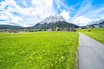 Crédence de cuisine en verre imprimé Mont Blanc Zugspitze in Bavaria, Germany