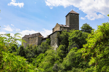 Schloss Tirol