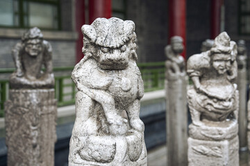 Fototapeta na wymiar Chinese sculpture. China. Chinese art in street performance.