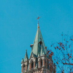church of the holy cross