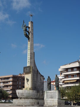 Santo&ntilde;a, municipio c&aacute;ntabro a pies del monte Buciero. Espa&ntilde;a.