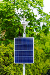 Mobile autonomous weather station on solar batteries