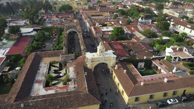 Antigua Guatemala, Guatemala, colonial, independencia, conquista, &eacute;poca, tradici&oacute;n, Semana Santa, tradiciones, t&iacute;pico, gastronom&iacute;a, ruinas, turismo, volc&aacute;n de fuego. 