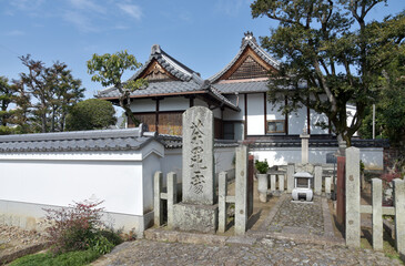 宝塔寺　日像上人廟　京都市伏見区深草