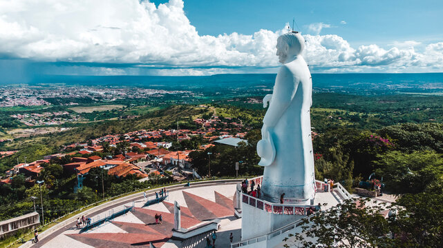 Juazeiro do Norte Cariri Cear&aacute; Cidade Sert&atilde;o Nordeste Est&aacute;tua Padre C&iacute;cero Colina Horto Paisagem Igreja Museu Religi&atilde;o Religioso Chapada Araripe Religiosidade Popular Drone A&eacute;reo