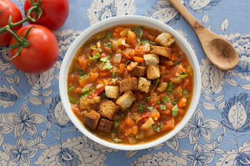 Rustic and Chunky Fresh Tomato Basil Soup with Croutons