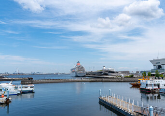 横浜　埠頭桟橋の風景