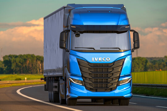 Iveco Images – Browse 865 Stock Photos, Vectors, and Video