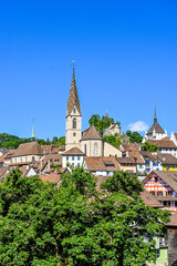 Stadt Baden, katholische Kirche, Stadtturm, Wehrturm, Altstadt, Schlossberg, Ruine, Altstadthäuser, Limmat, Fluss, Aargau, Sommer, Schweiz