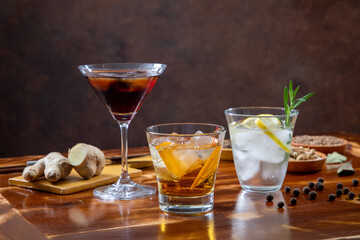 Fototapeta premium bevande assortimento di aperitivi 