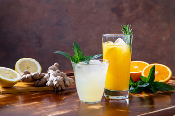 bevande spremuta di limone e arancia