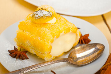 cream roll cake dessert and spices