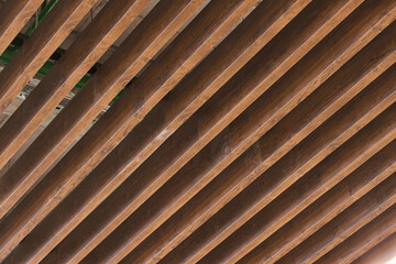 Photos of the mall and its wooden ceilings