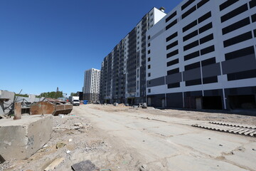 Photos of the construction process of the residential complex