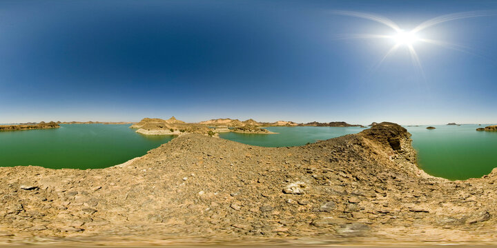 Toska Mega View