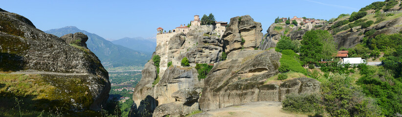 Fototapeta na wymiar View at the monastery at Meteore in Greece