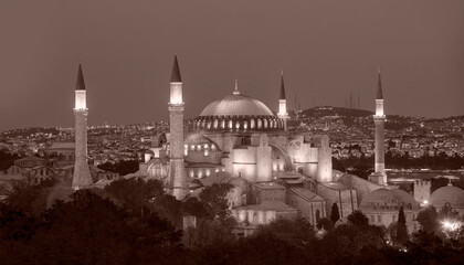 Naklejka premium Hagia Sophia at dusk - Istanbul Turkey 