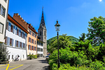 Obraz na płótnie Canvas Stadt Baden, katholische Kirche, Altstadt, Altstadthäuser, Stadt, Aargau, Limmat, Fluss, Sommer, Schweiz