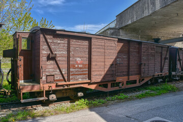 Steyrtalbahn, Schmalspurbahn, Güterwagen, deckt, Holz, geschlossen, ausgemustert, verrostet,...